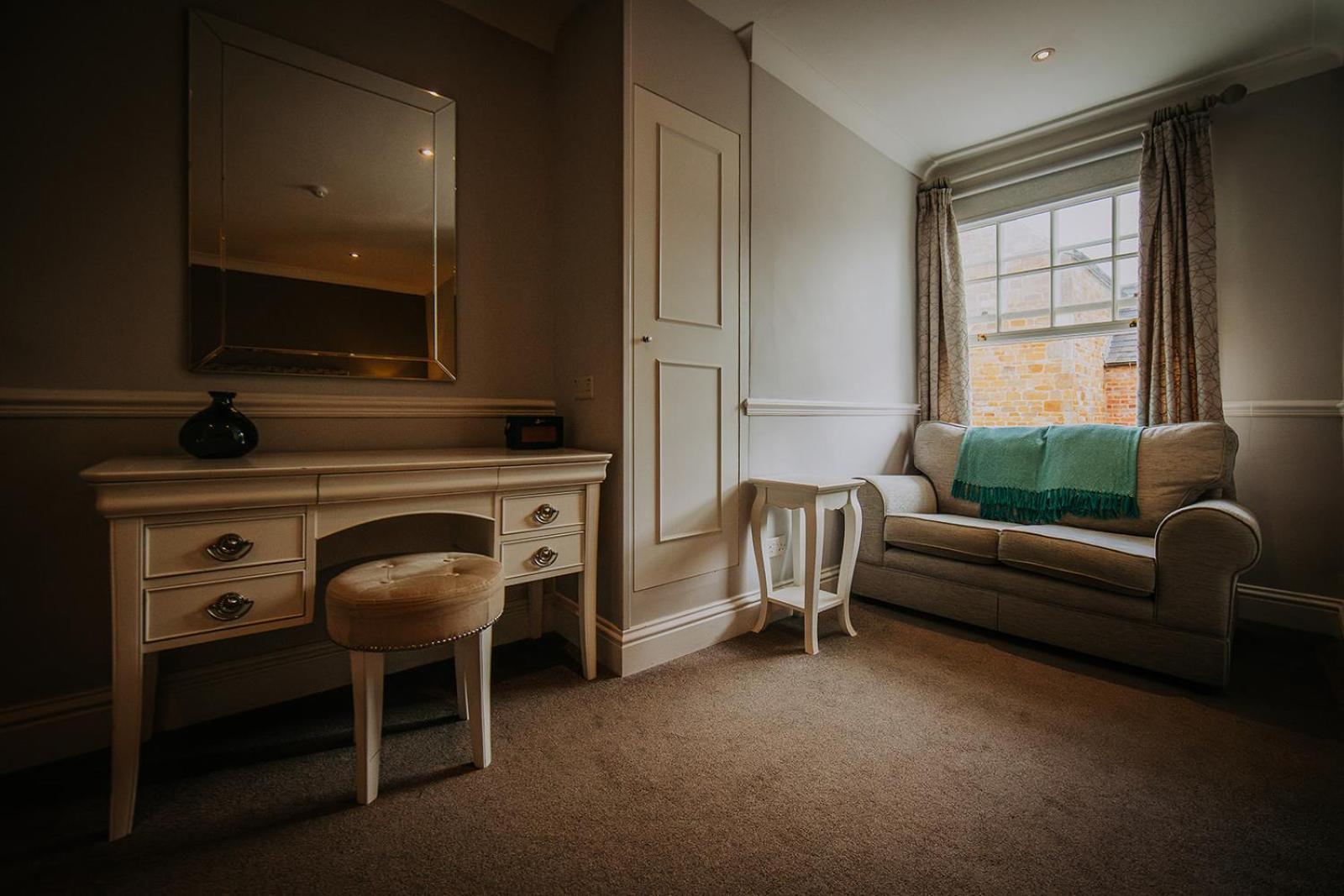 The Lake Isle Restaurant With Rooms Uppingham Esterno foto